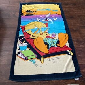 1996 Looney Tunes Tweety Bird California Beach Towel